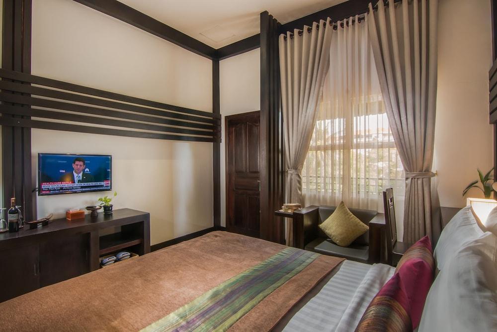 Reveal Angkor Hotel Siem Reap Exterior photo