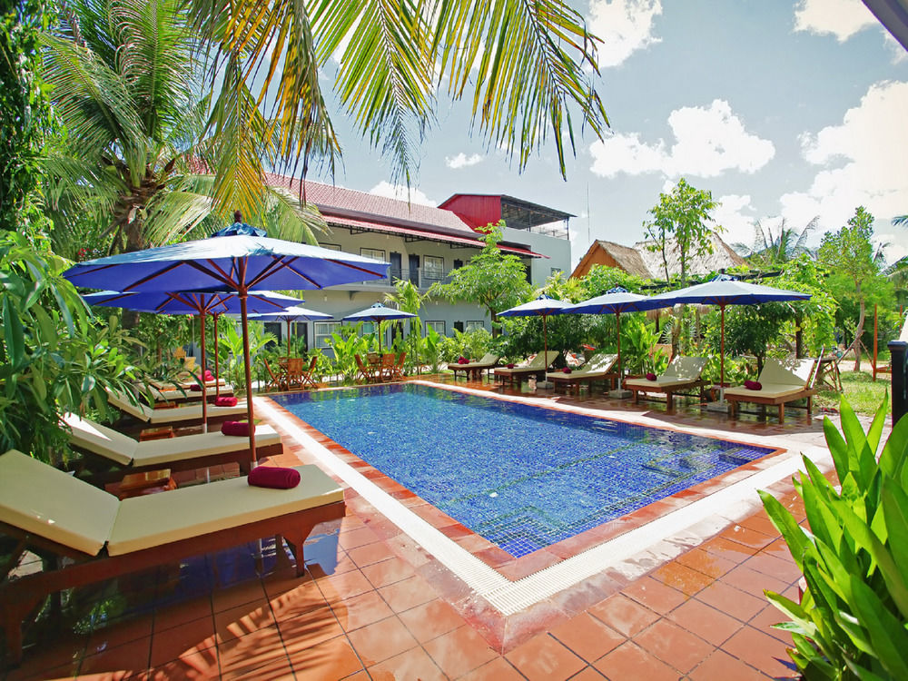 Reveal Angkor Hotel Siem Reap Exterior photo