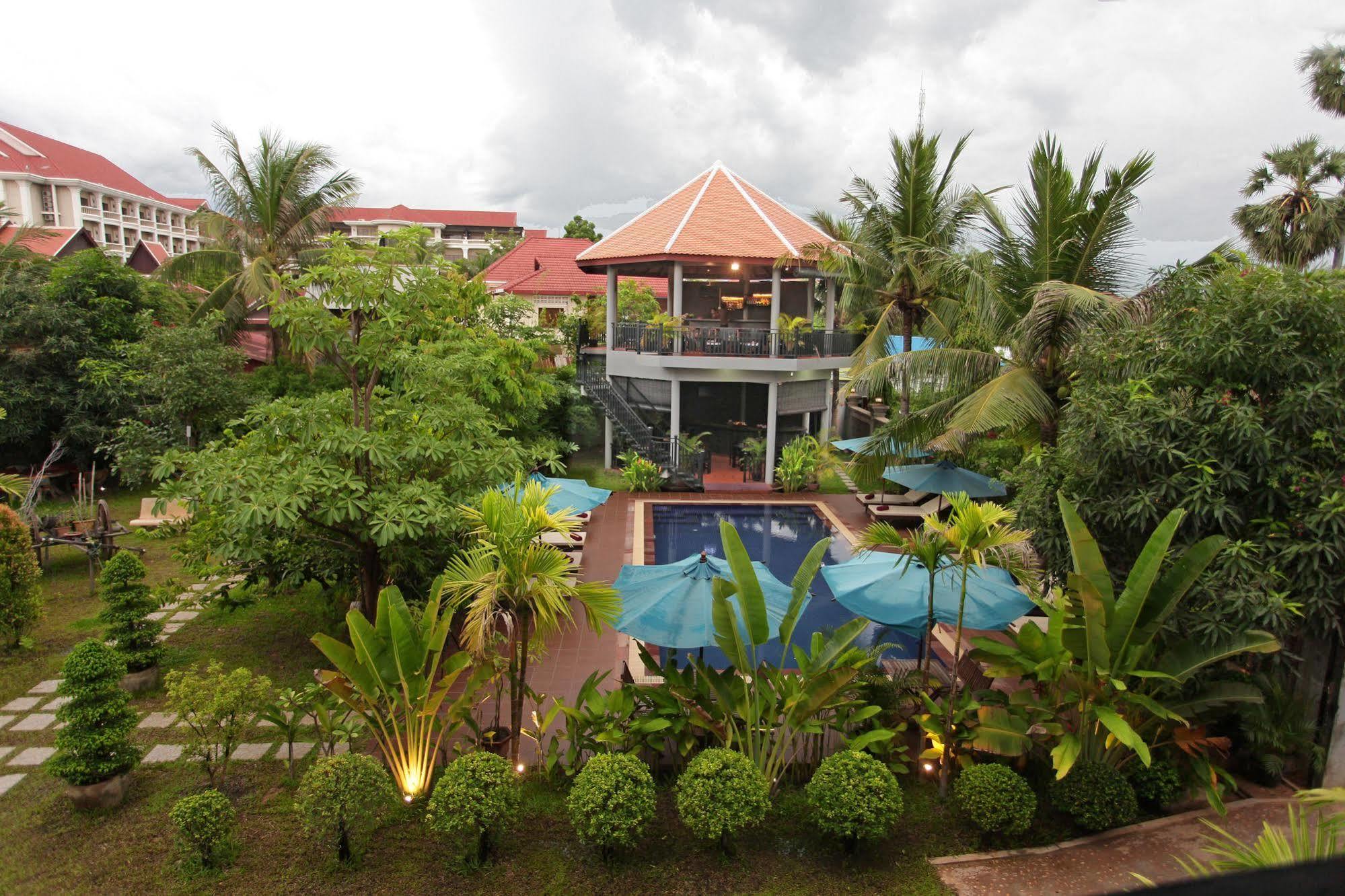 Reveal Angkor Hotel Siem Reap Exterior photo