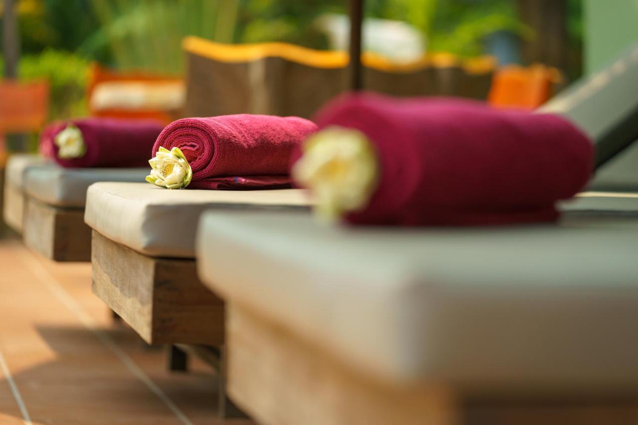 Reveal Angkor Hotel Siem Reap Exterior photo